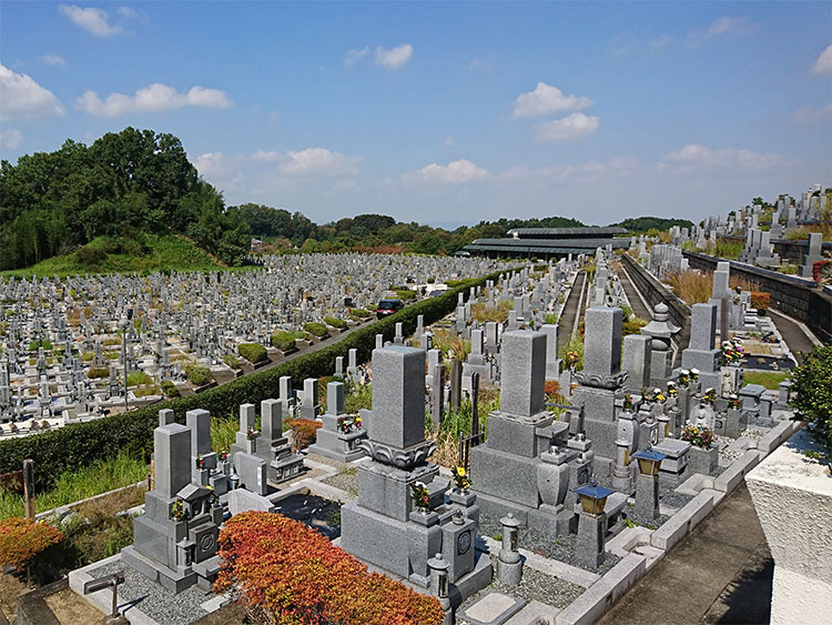 橿原市営　香久山墓園